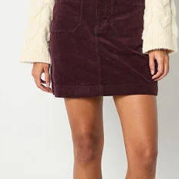 Women’s Brown corduroy 
Mini Skirt - Picture 1 of 5
